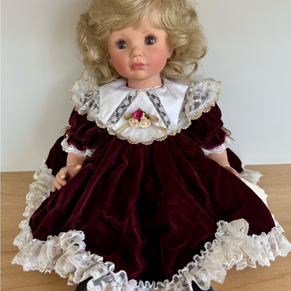 20” Vinyl Susan Wakeen “Faith” Baby Doll with Tag and Original Clothes